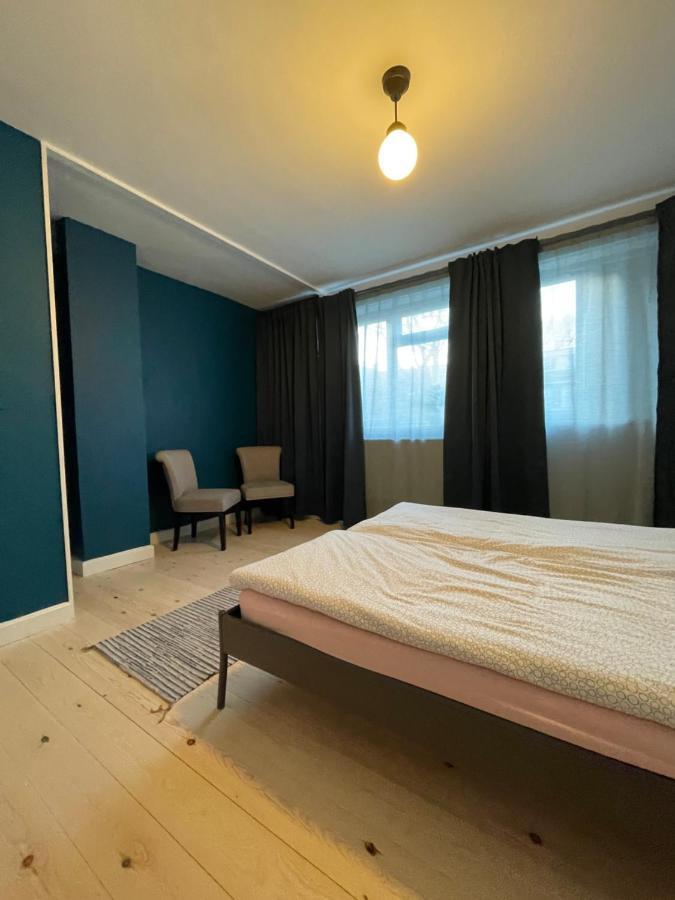 Milan House Apartment London Bagian luar foto